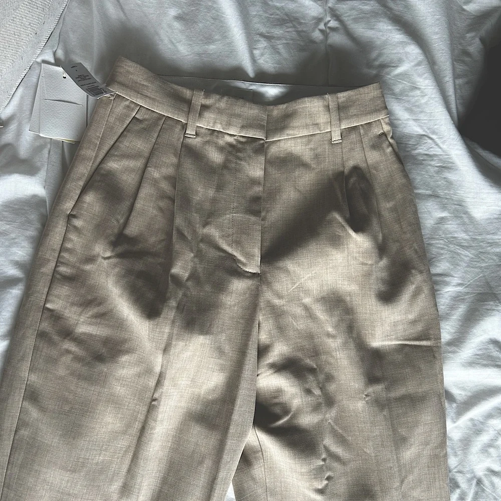Wilfred effortless pant - Tall - Picture 3 of 8